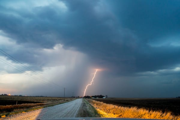 What to Do for Horses in a Thunderstorm